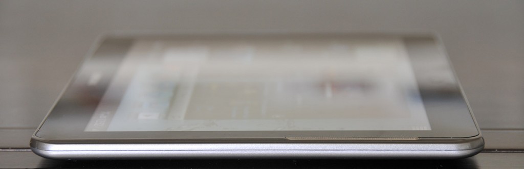 Galaxy Tab 2 10.1 - parte izquierda