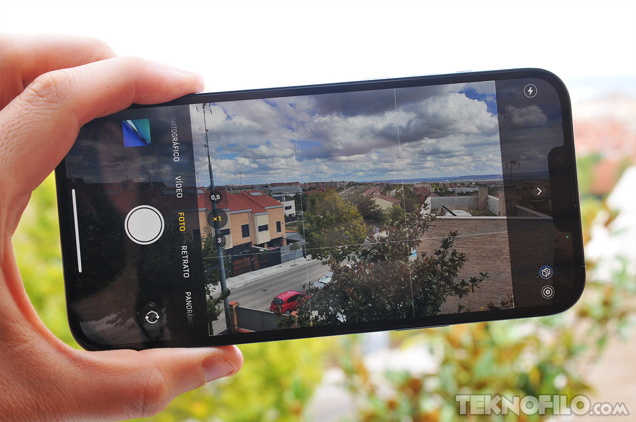 iPhone 13 Pro Max prueba micrófonos cámara trasera y selfie #19 
