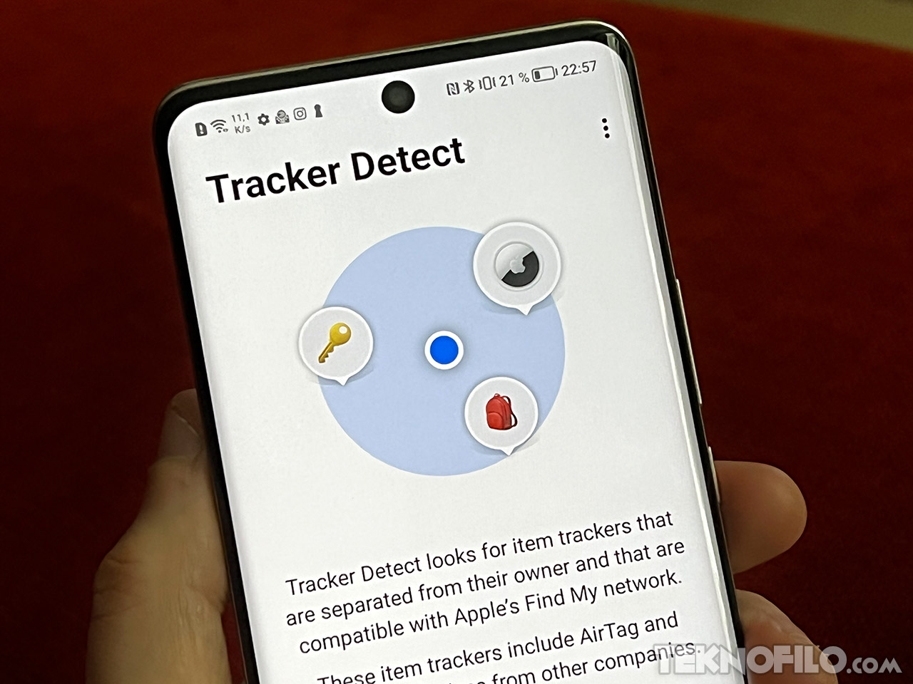 Apple lanza una aplicación para Android que detecta los rastreadores AirTag  desconocidos, en un intento por mejorar la privacidad de los usuarios - RT