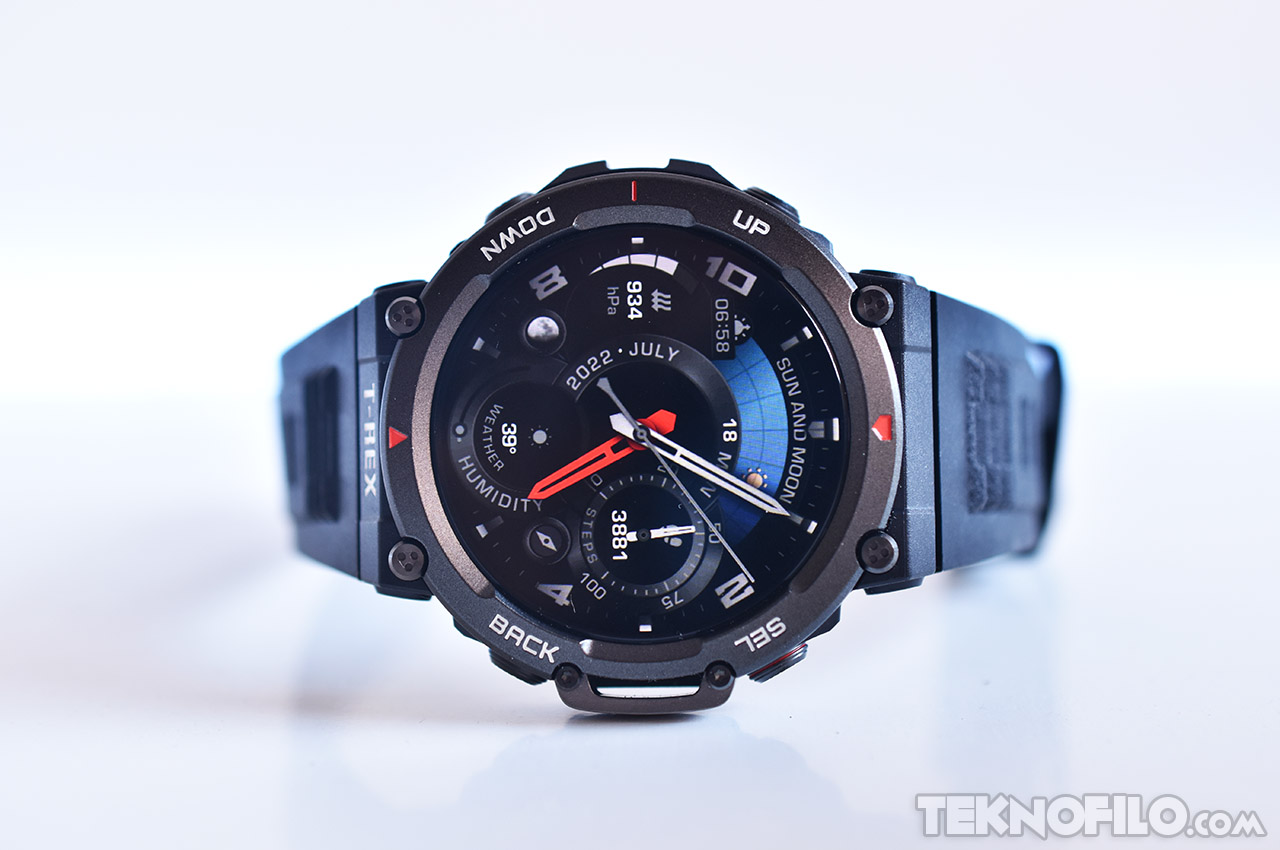 Amazfit T-Rex, el smartwatch con batería de 20 días, sigue bajando