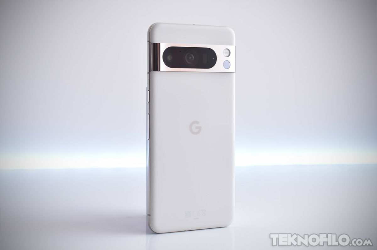 Google Pixel 8 Pro - Smartphone Android desbloqueado con lente  teleobjetivo y pantalla Super Actua - Batería de 24 horas - Obsidiana - 256  GB